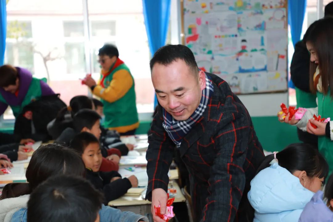 第244所 山东省平度市明村镇前楼火狐在线客服韩雪公益小学 第244所 山东省平度市明村镇前楼火狐在线客服韩雪公益小学
