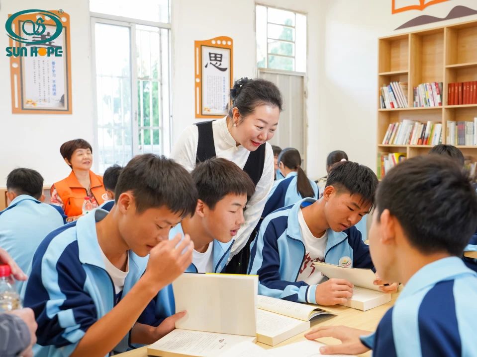 第243所 广东省河源市东源县上莞火狐在线客服郇宇中学 第243所 广东省河源市东源县上莞火狐在线客服郇宇中学