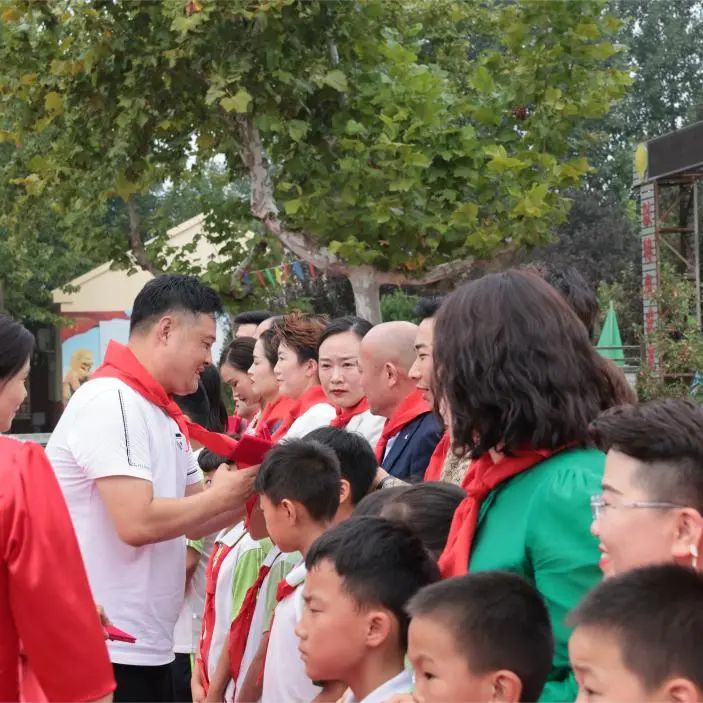 第236所 山东省平度市崔家集镇前洼火狐在线客服徐春凤小学 第236所 山东省平度市崔家集镇前洼火狐在线客服徐春凤小学