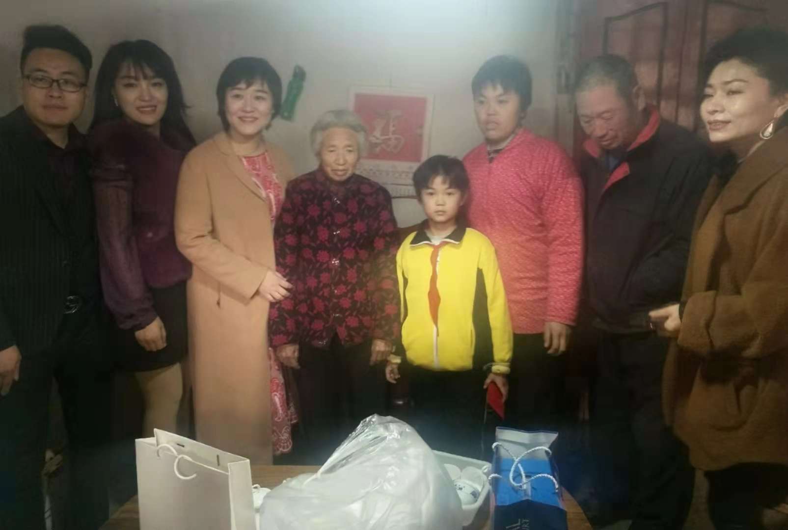 第183所 泰安市岱岳区良庄镇火狐在线客服李娜小学