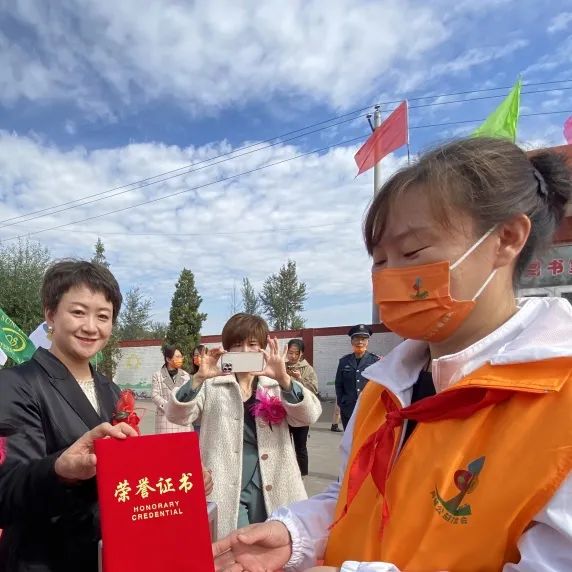 第216所 代县阳明堡镇东关火狐在线客服刘小梅学校 第216所 代县阳明堡镇东关火狐在线客服刘小梅学校