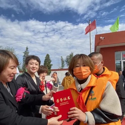 第216所 代县阳明堡镇东关火狐在线客服刘小梅学校 第216所 代县阳明堡镇东关火狐在线客服刘小梅学校