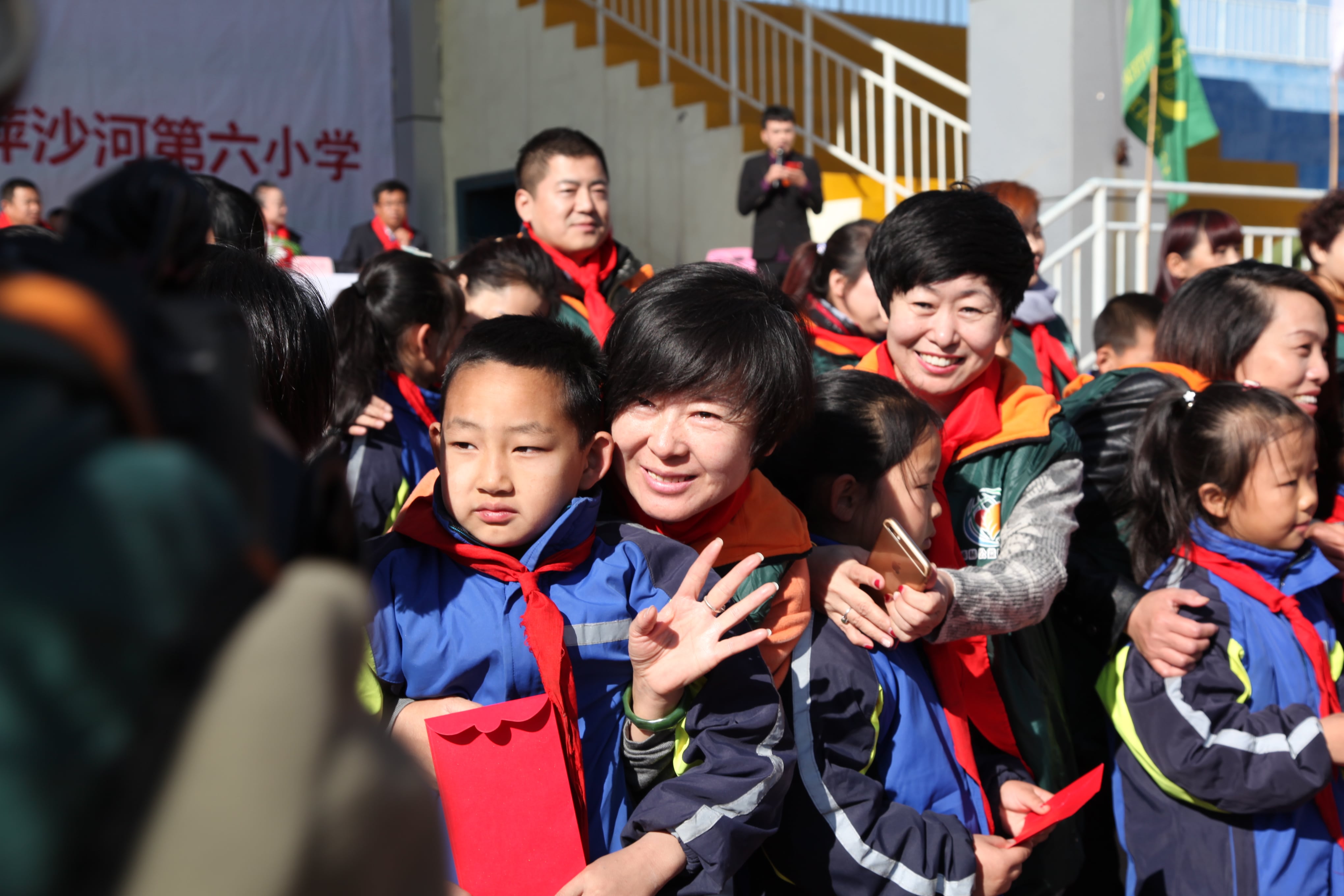 第33所 包头市九原区火狐在线客服董丽萍沙河第六小学 第33所 包头市九原区火狐在线客服董丽萍沙河第六小学