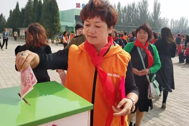 第68所 包头市九原区火狐在线客服董丽萍奶业中心校 第68所 包头市九原区火狐在线客服董丽萍奶业中心校