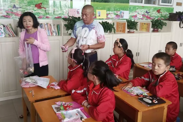 第68所 包头市九原区火狐在线客服董丽萍奶业中心校 第68所 包头市九原区火狐在线客服董丽萍奶业中心校