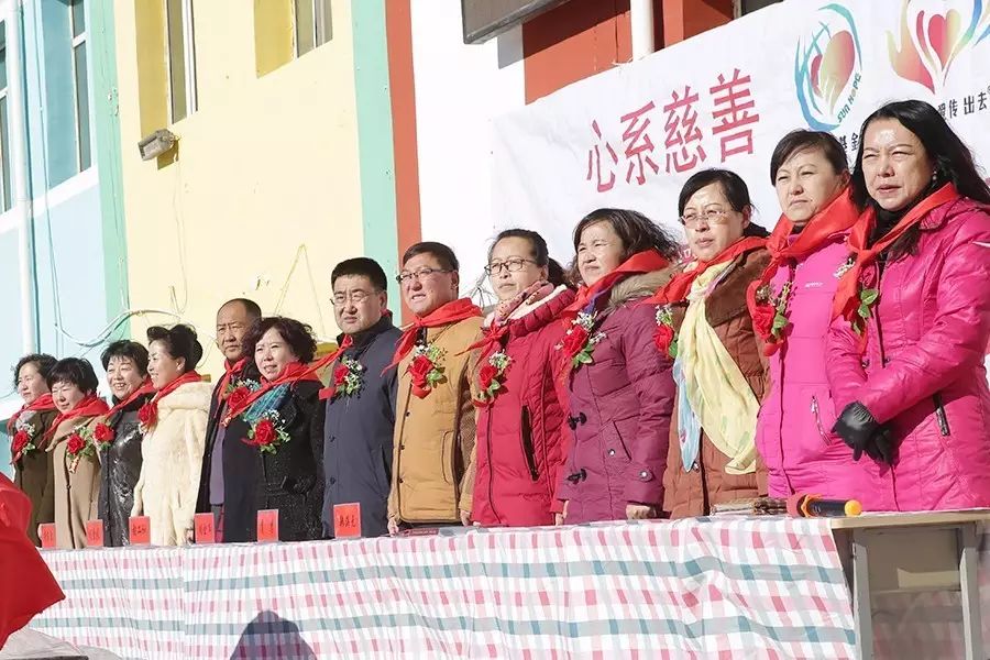 第74所 包头市固阳县新城火狐在线客服刘金萍小学 第74所 包头市固阳县新城火狐在线客服刘金萍小学