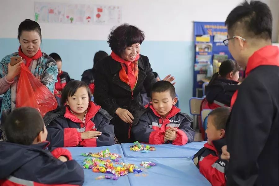 第74所 包头市固阳县新城火狐在线客服刘金萍小学 第74所 包头市固阳县新城火狐在线客服刘金萍小学