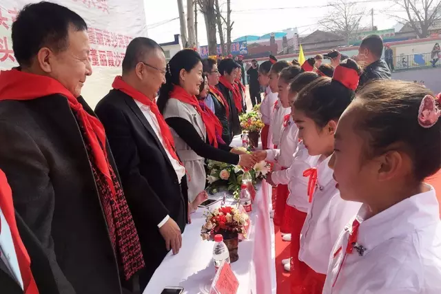 第76所 包头市九原区火狐在线客服董丽萍沙河第五学校 第76所 包头市九原区火狐在线客服董丽萍沙河第五学校