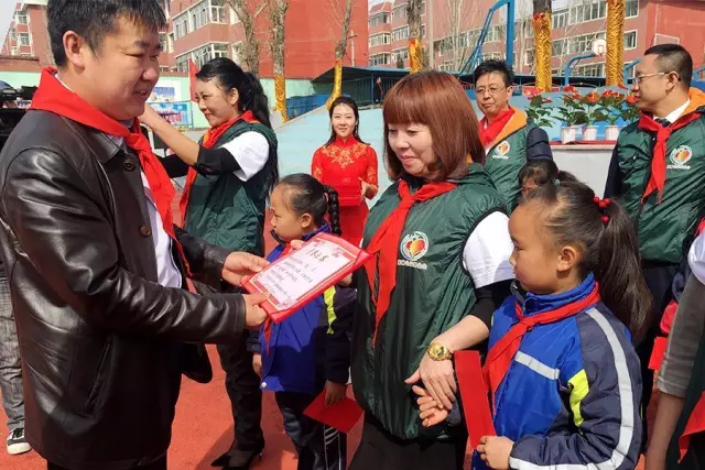 第76所 包头市九原区火狐在线客服董丽萍沙河第五学校 第76所 包头市九原区火狐在线客服董丽萍沙河第五学校