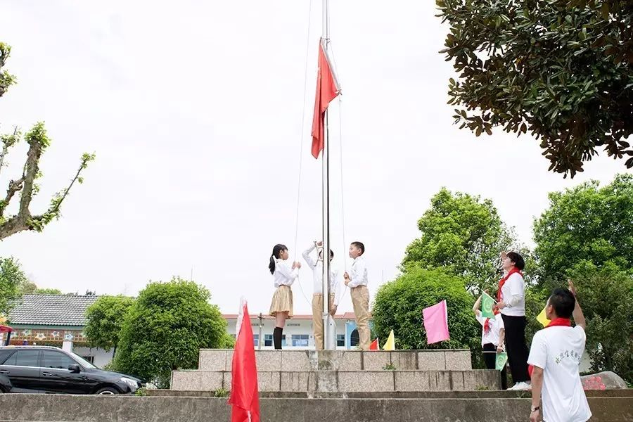 第81所 衢州市龙游县官潭福和火狐在线客服万宝雪小学 第81所 衢州市龙游县官潭福和火狐在线客服万宝雪小学