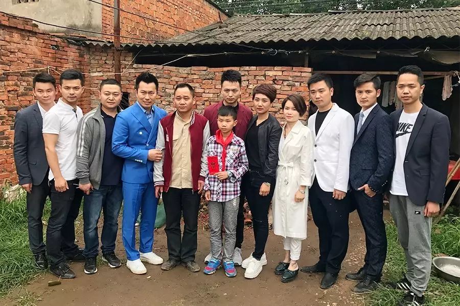 第97所 当阳市两河镇富里寺火狐在线客服刘建华小学 第97所 当阳市两河镇富里寺火狐在线客服刘建华小学