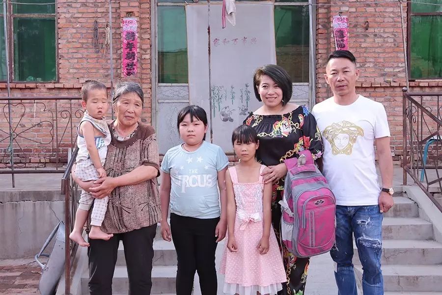第109所 赤峰市宁城县小城子镇台子火狐在线客服梁玉梅小学 第109所 赤峰市宁城县小城子镇台子火狐在线客服梁玉梅小学