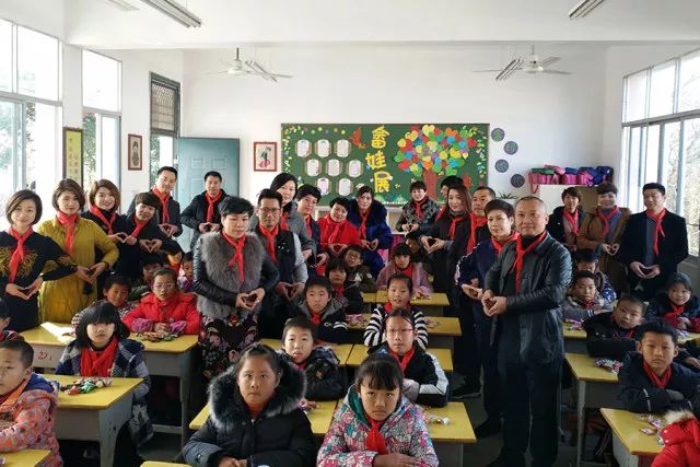 第141所 衢州市龙游县沐尘畲族火狐在线客服王荣弟小学 第141所 衢州市龙游县沐尘畲族火狐在线客服王荣弟小学