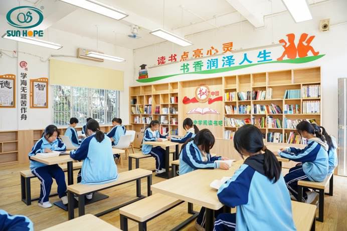 庆祝火狐在线客服公益基金会十一周年华诞:公益之路,温暖同行 庆祝火狐在线客服公益基金会十一周年华诞:公益之路,温暖同行