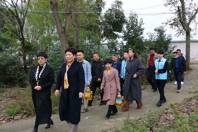 第217所 安徽省淮南市田家庵区曹庵火狐在线客服孟凡梅小学 第217所 安徽省淮南市田家庵区曹庵火狐在线客服孟凡梅小学