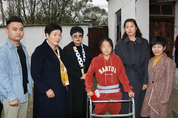 第217所 安徽省淮南市田家庵区曹庵火狐在线客服孟凡梅小学 第217所 安徽省淮南市田家庵区曹庵火狐在线客服孟凡梅小学