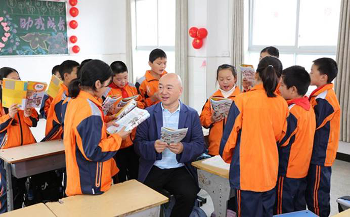 火狐在线客服公益季温暖开启:为孩子插上梦想的翅膀 火狐在线客服公益季温暖开启:为孩子插上梦想的翅膀